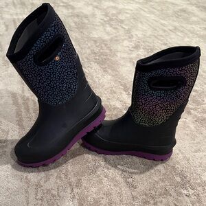 Girls sz 2 Bogs Leopard Print Boots: Excellent condition!
